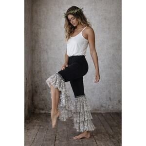 ✨ Shuggie Fierce Handmade Bohemian Ruffle Pants – Size S/M ✨SAME DAY SHIP